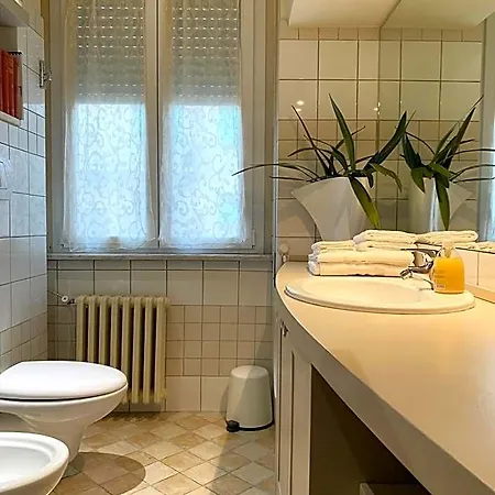 La Littorina - Parcheggio Privato Bed & Breakfast